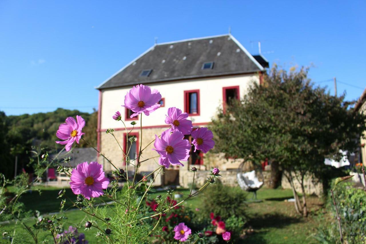 La Maison Du Bonheur Anlhiac Exterior photo